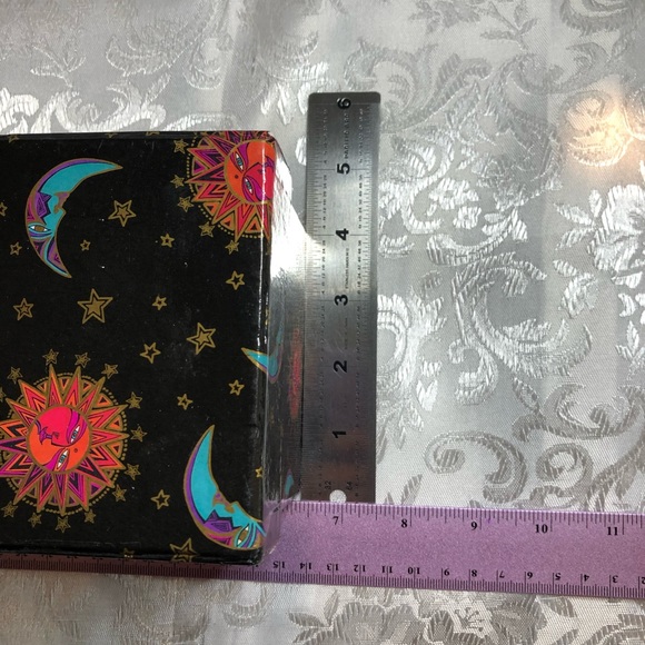 Laurel Burch Stamp Kit Box - Picture 15 of 16